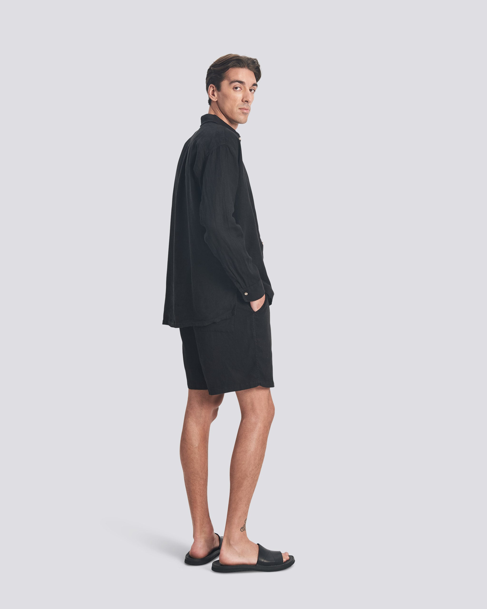 Black Linen Leisure Shirt