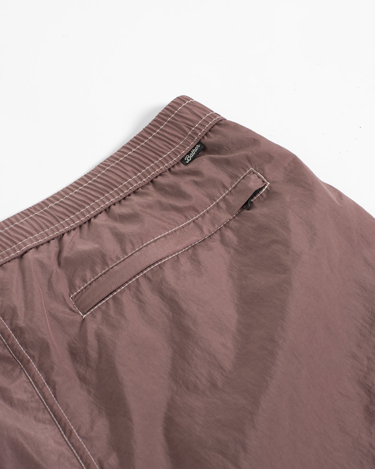 Rose Contrast Modern Trunk