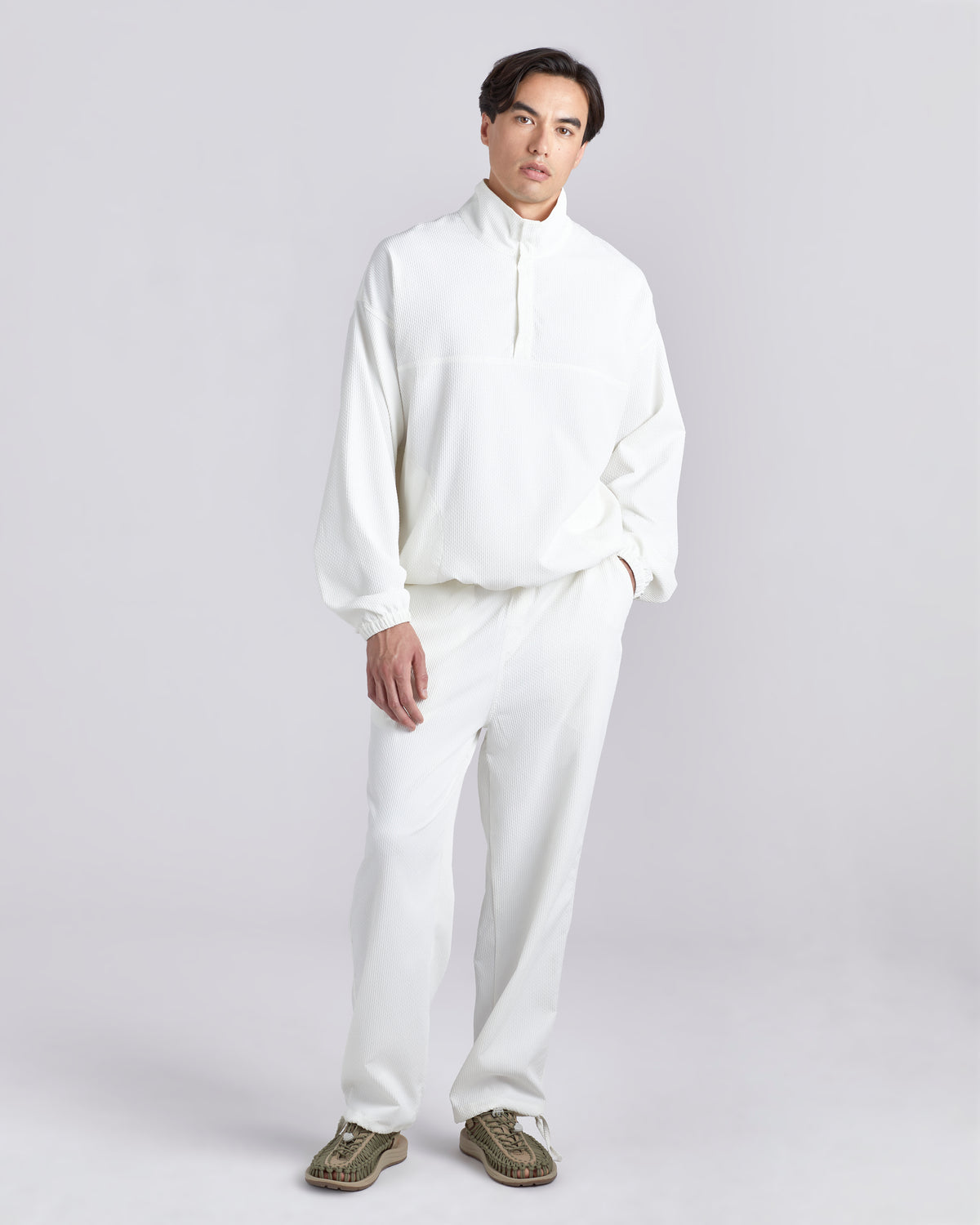 Chalk UV Stretch Leisure Pant